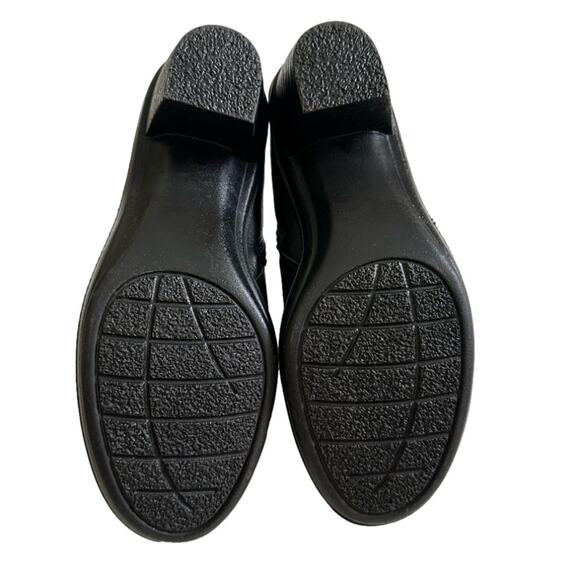 Easy Street Danita Bootie Black Ruched Overlay Side Zipper Ankle Boot Size 8W - Picture 8 of 13